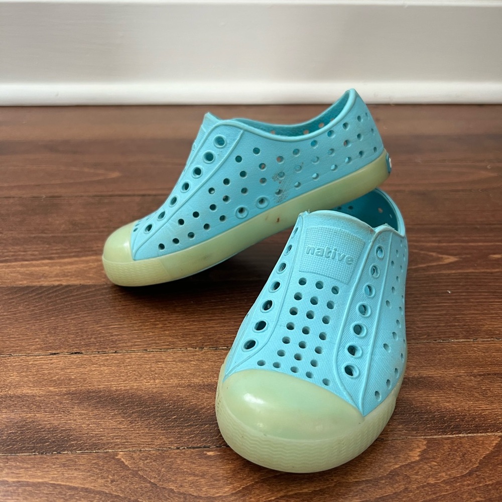 Native Kids Aqua Blue Water Shoes